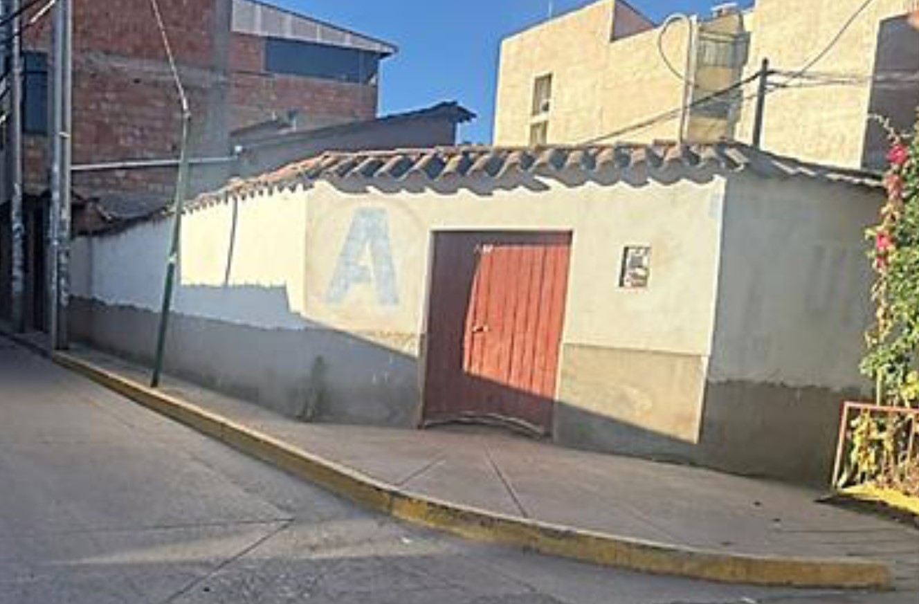 CASA en remate judicial en SAN SEBASTIAN — CUSCO