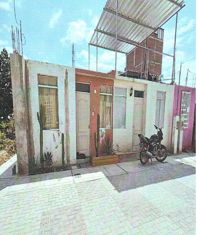 CASA en remate judicial en 26 DE OCTUBRE — PIURA