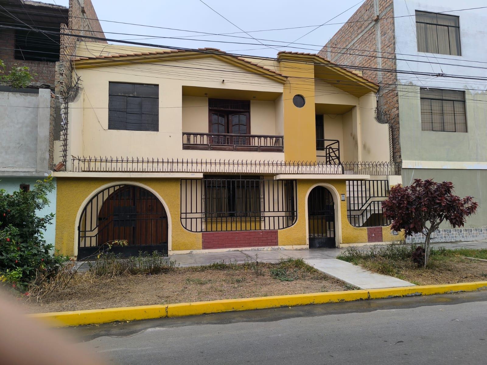CASA en remate judicial en TRUJILLO — LA LIBERTAD