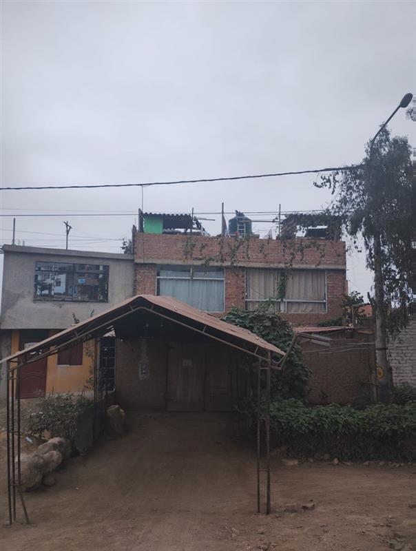CASA en remate judicial en LA ESPERANZA — LA LIBERTAD
