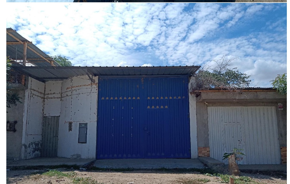 CASA en remate judicial en CASTILLA — PIURA