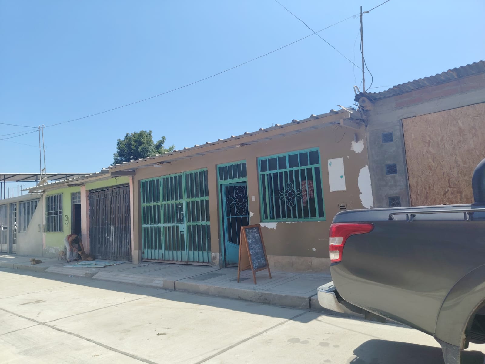 CASA en remate judicial en 26 DE OCTUBRE — PIURA