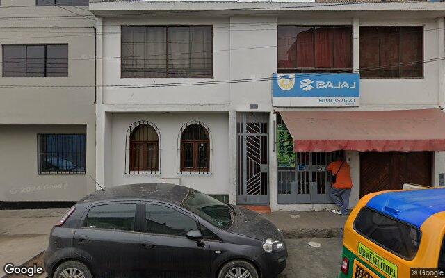 CASA en remate judicial en SAN JUAN DE MIRAFLORES — LIMA