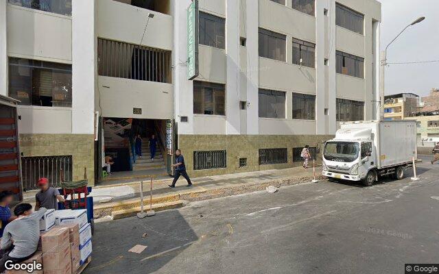 LOCAL en remate judicial en LIMA — LIMA