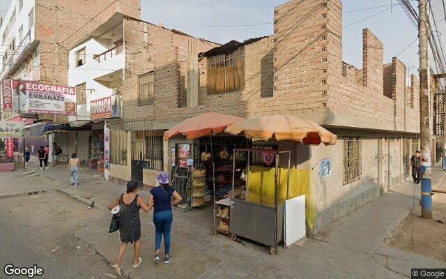 DEPARTAMENTO en remate judicial en COMAS — LIMA